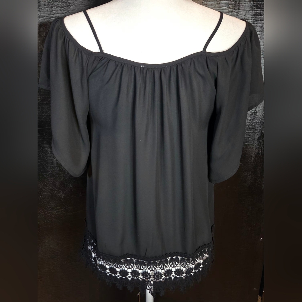 Charming Charlie Black Cold Shoulder Lace Trim Blouse S